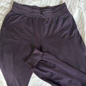Zella 14/16 plum leggings - Excellent Condition - worn one time.